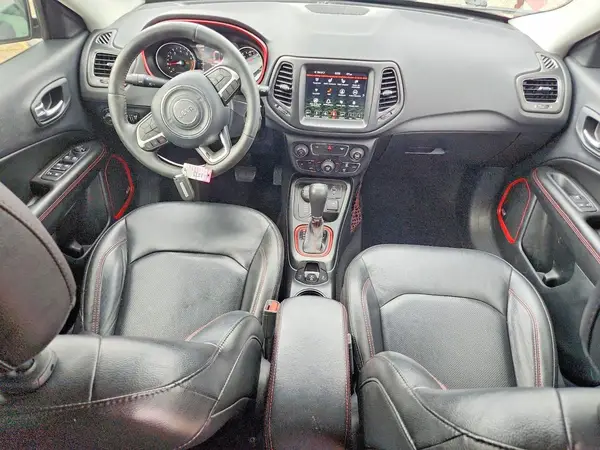 3C4NJDDB2KT599995 2019 JEEP COMPASS - Image 8