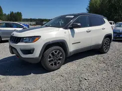 3C4NJDDB2KT627794 2019 JEEP COMPASS