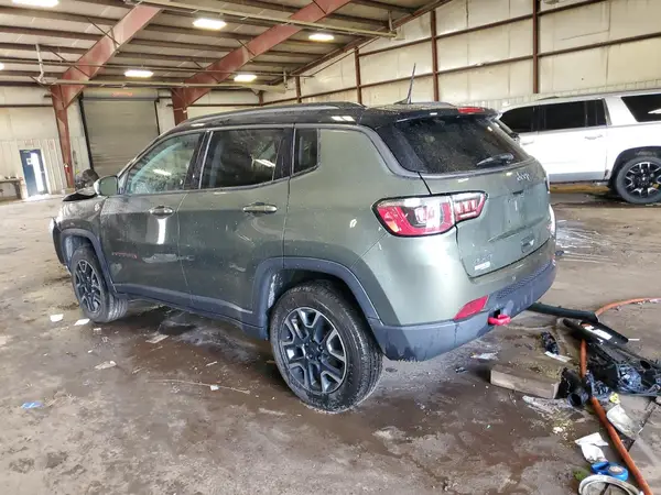 3C4NJDDB2KT638035 2019 JEEP COMPASS - Image 2
