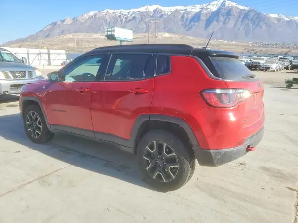 3C4NJDDB2KT670936 2019 JEEP COMPASS - Image 2