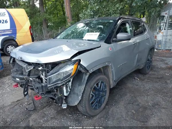 3C4NJDDB2KT722047 2019 JEEP COMPASS - Image 2