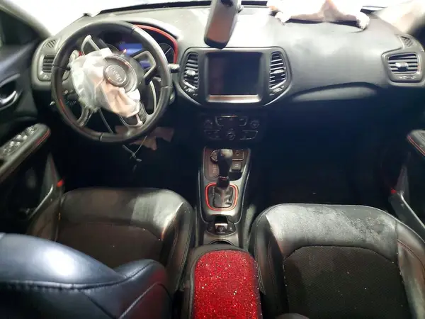 3C4NJDDB2KT733260 2019 JEEP COMPASS - Image 8