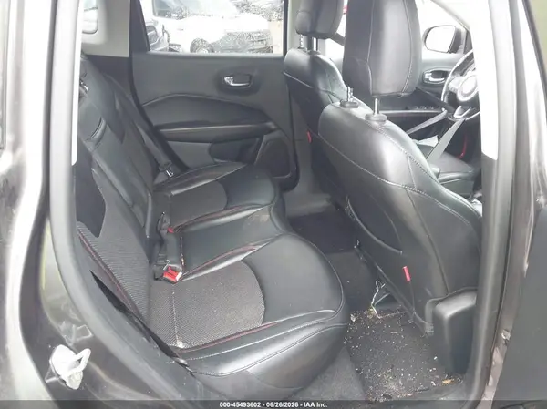 3C4NJDDB2KT739785 2019 JEEP COMPASS - Image 8