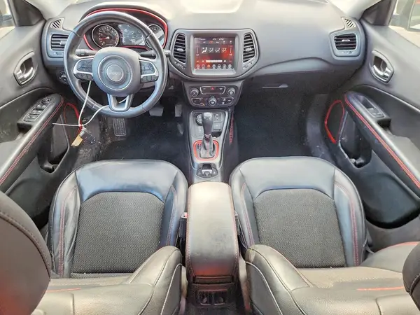 3C4NJDDB2KT765495 2019 JEEP COMPASS - Image 8