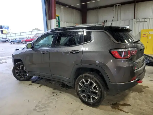 3C4NJDDB2KT775671 2019 JEEP COMPASS - Image 2