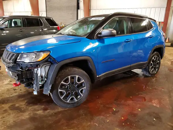 3C4NJDDB2KT776013 2019 JEEP COMPASS - Image 1