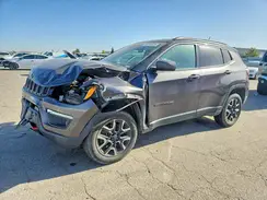 3C4NJDDB2KT786265 2019 JEEP COMPASS