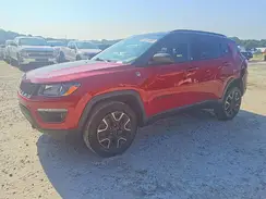 3C4NJDDB2KT795239 2019 JEEP COMPASS