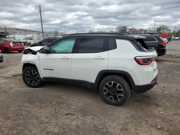 3C4NJDDB2LT142136 2020 JEEP COMPASS - Image 2
