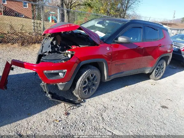 3C4NJDDB2LT143920 2020 JEEP COMPASS - Image 2