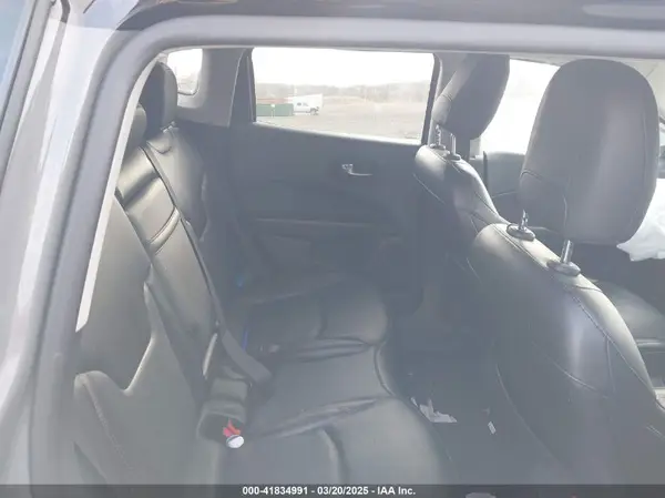 3C4NJDDB2LT143948 2020 JEEP COMPASS - Image 8