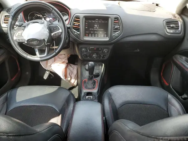3C4NJDDB2LT163519 2020 JEEP COMPASS - Image 8
