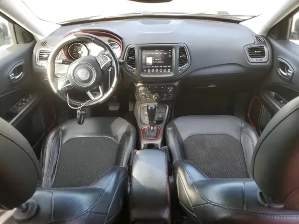 3C4NJDDB2LT163598 2020 JEEP COMPASS - Image 8
