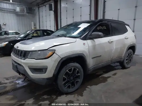 3C4NJDDB2LT214629 2020 JEEP COMPASS - Image 2