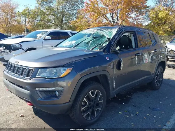 3C4NJDDB2LT232757 2020 JEEP COMPASS - Image 2