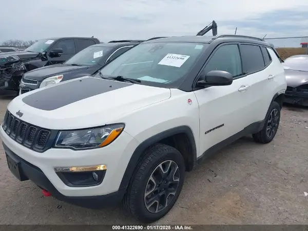 3C4NJDDB2MT511840 2021 JEEP COMPASS - Image 2
