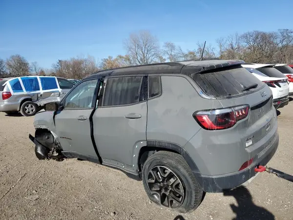 3C4NJDDB2MT538066 2021 JEEP COMPASS - Image 2