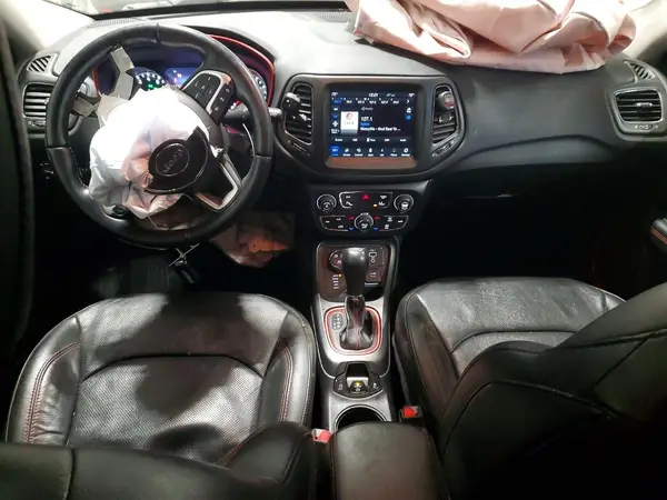 3C4NJDDB2MT576820 2021 JEEP COMPASS - Image 8