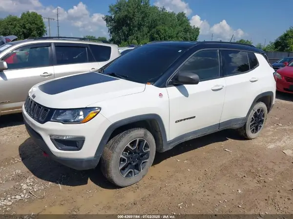 3C4NJDDB2MT590314 2021 JEEP COMPASS - Image 2