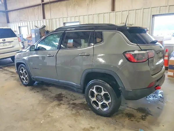 3C4NJDDB2NT107700 2022 JEEP COMPASS - Image 2