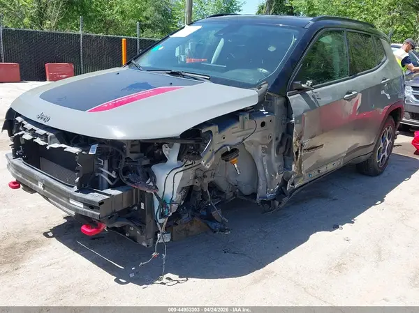 3C4NJDDB2NT108779 2022 JEEP COMPASS - Image 2