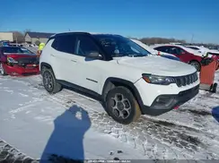 3C4NJDDB2NT115702 2022 JEEP COMPASS