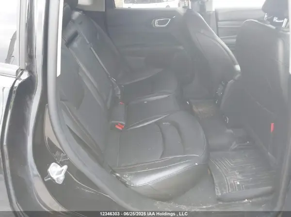 3C4NJDDB2NT118731 2022 JEEP COMPASS - Image 8