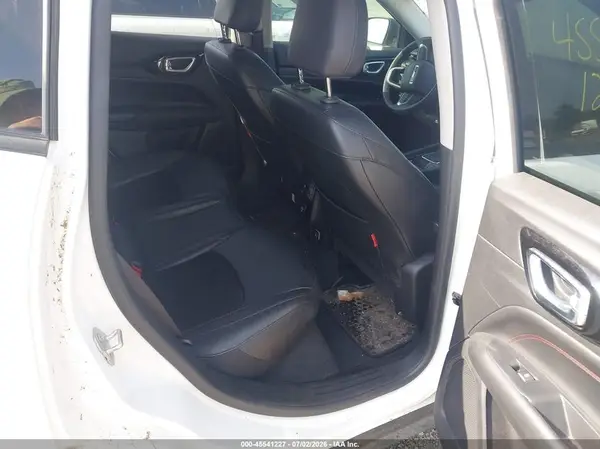 3C4NJDDB2NT158579 2022 JEEP COMPASS - Image 8