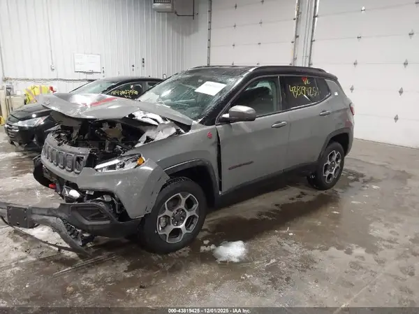 3C4NJDDB2NT161224 2022 JEEP COMPASS - Image 2