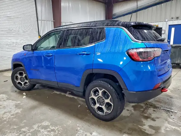3C4NJDDB2NT169565 2022 JEEP COMPASS - Image 2