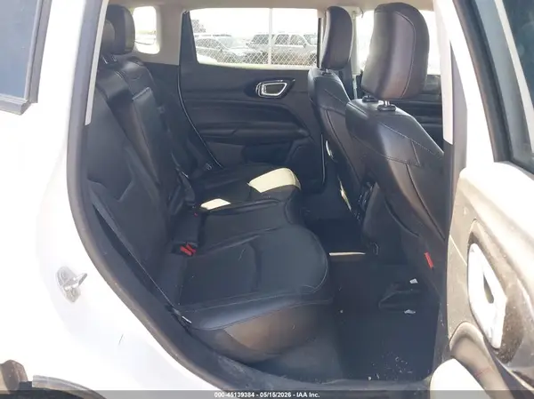 3C4NJDDB2NT193056 2022 JEEP COMPASS - Image 8