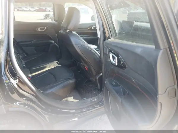 3C4NJDDB2NT207697 2022 JEEP COMPASS - Image 8
