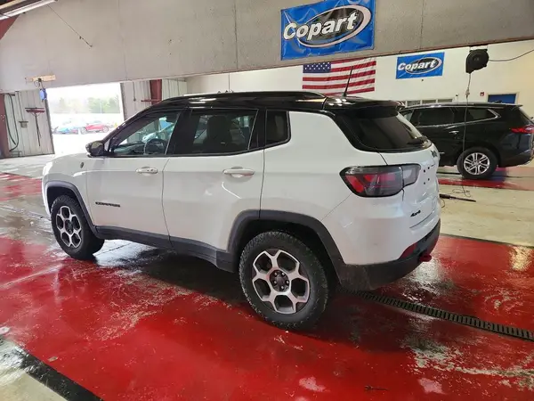 3C4NJDDB2NT227836 2022 JEEP COMPASS - Image 2