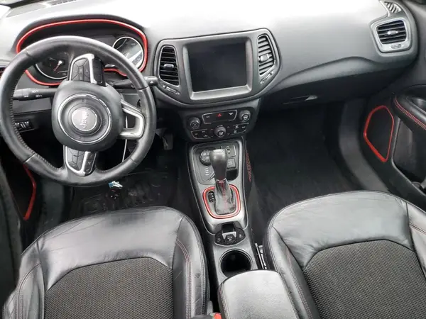 3C4NJDDB3HT597665 2017 JEEP COMPASS - Image 8