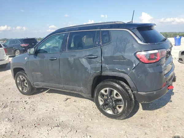 3C4NJDDB3HT630454 2017 JEEP COMPASS - Image 2
