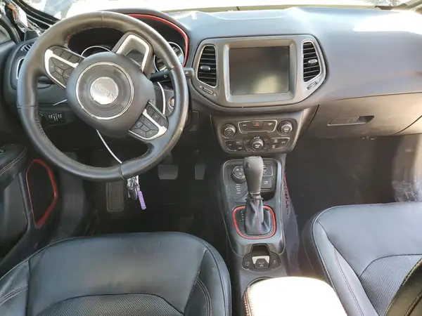 3C4NJDDB3HT656830 2017 JEEP COMPASS - Image 8