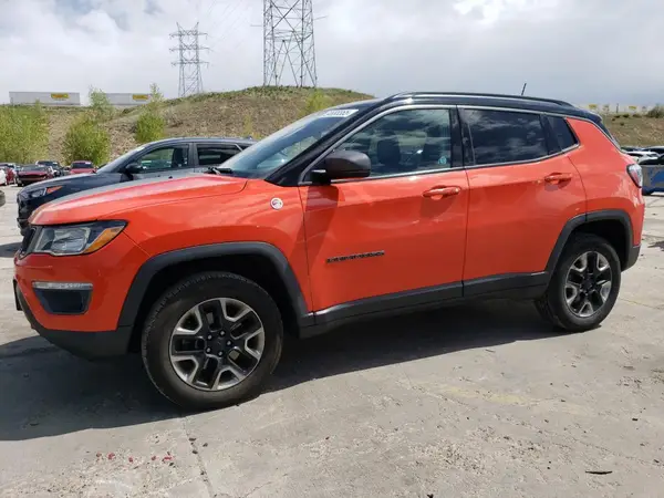 3C4NJDDB3HT671036 2017 JEEP COMPASS - Image 1