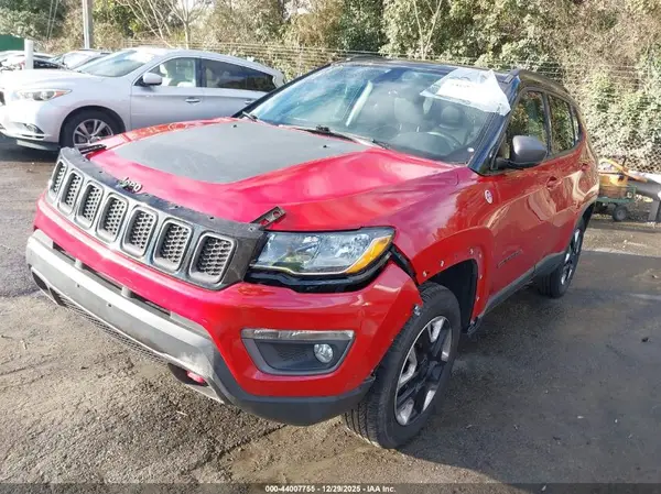 3C4NJDDB3JT116870 2018 JEEP COMPASS - Image 2