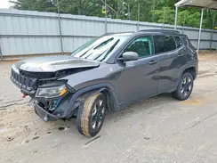 3C4NJDDB3JT129229 2018 JEEP COMPASS