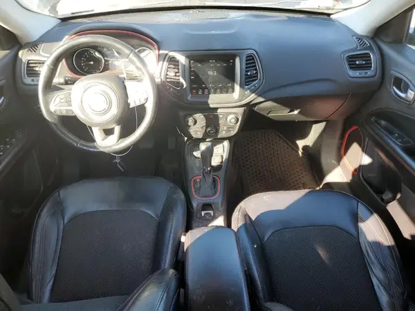3C4NJDDB3JT129537 2018 JEEP COMPASS - Image 8