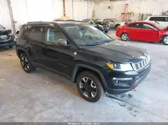 3C4NJDDB3JT147262 2018 JEEP COMPASS