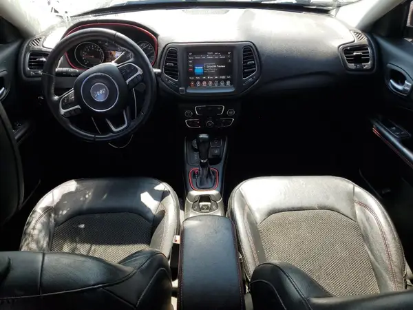 3C4NJDDB3JT150677 2018 JEEP COMPASS - Image 8