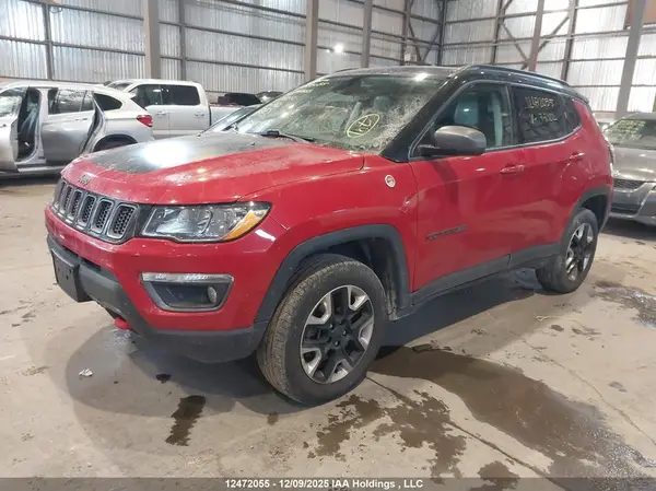 3C4NJDDB3JT175322 2018 JEEP COMPASS - Image 2
