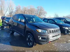 3C4NJDDB3JT201126 2018 JEEP COMPASS