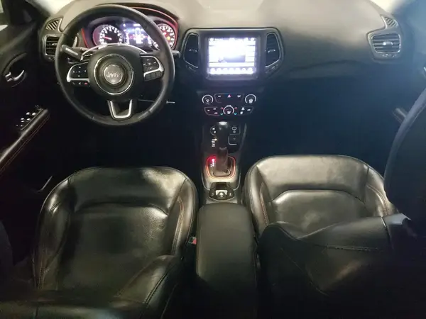 3C4NJDDB3JT210389 2018 JEEP COMPASS - Image 8
