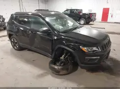 3C4NJDDB3JT234613 2018 JEEP COMPASS