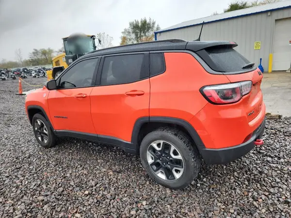 3C4NJDDB3JT270091 2018 JEEP COMPASS - Image 2