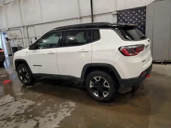 3C4NJDDB3JT280863 2018 JEEP COMPASS - Image 2