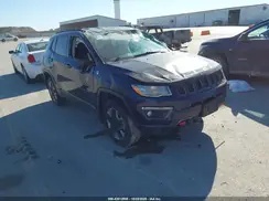 3C4NJDDB3JT328717 2018 JEEP COMPASS