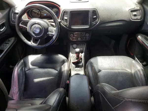 3C4NJDDB3JT410320 2018 JEEP COMPASS - Image 8